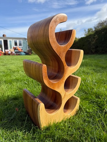 Stunning hand carved wine - stunning,